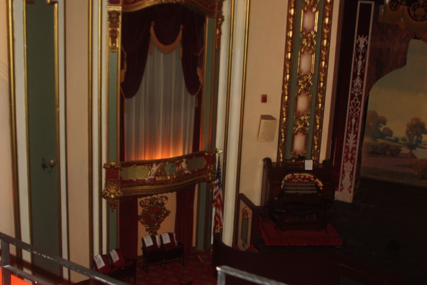 The Mighty Wurlitzer Organ